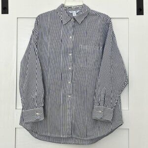 Old Navy Button Down w/ Front Pocket
